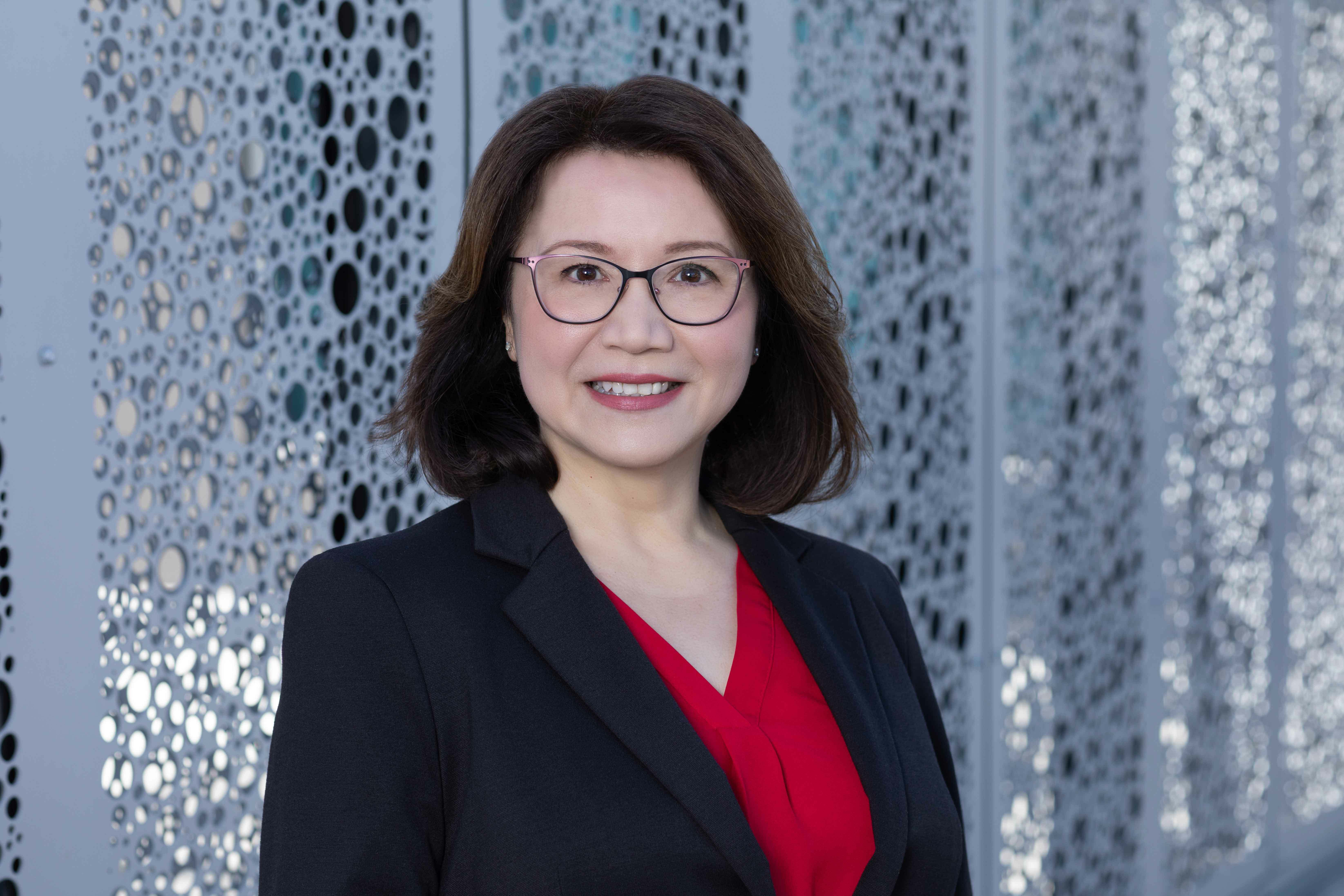 Claire Phan 24 A6654 Web v2
